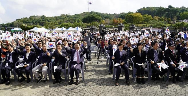 홍성군, 백야 김좌진장군 청산리전투 ...