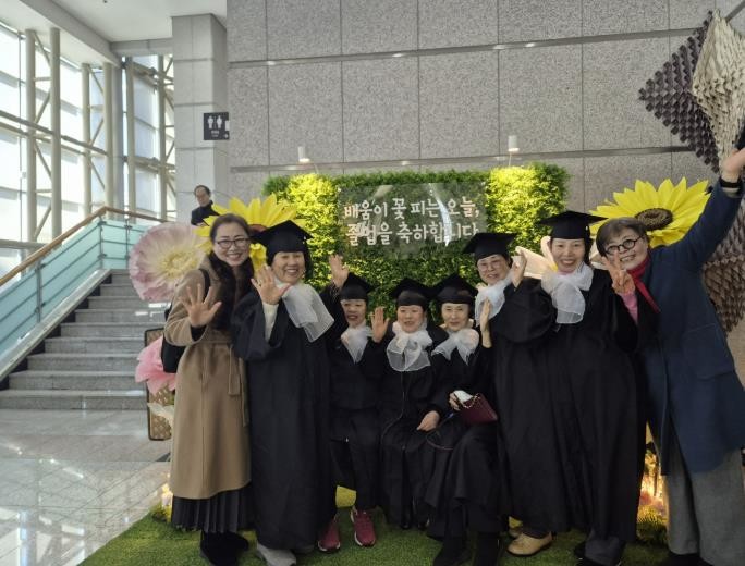 용인특례시, 초‧중학력 인정 합동 졸업식 개최