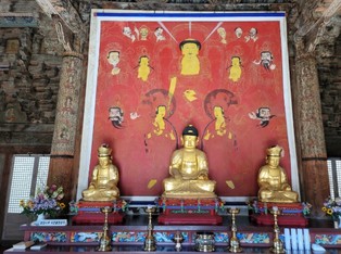 ‘양산 신흥사 석조석가여래삼존좌상 및 복장유물’ 국가 보물 승격!