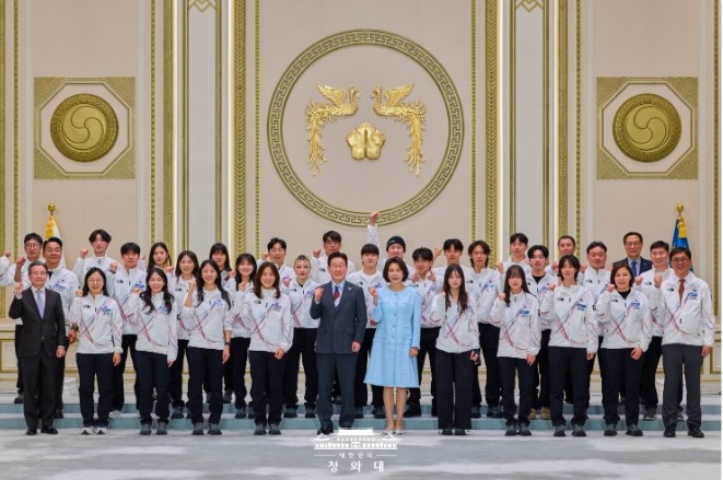 이재명 대통령, 동계올림픽 선수단 격...