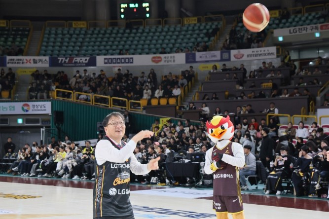 ‘창원특례시 주간’창원 LG 홈경기 ...