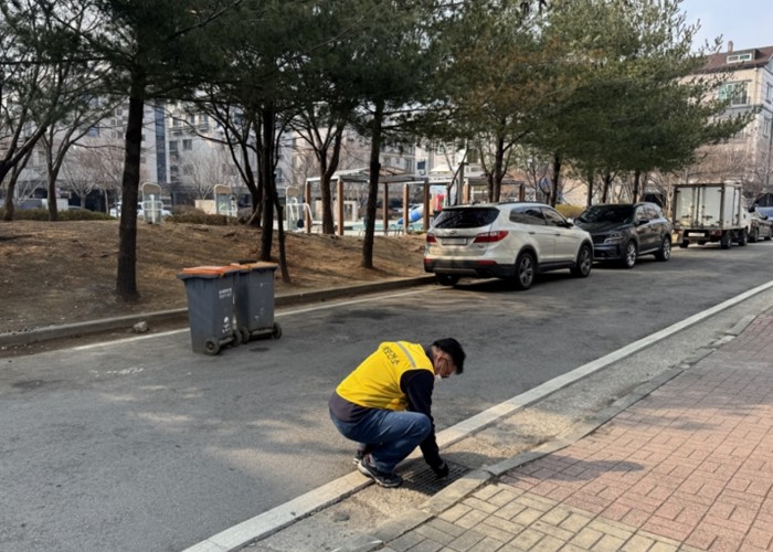 평택시, 해빙기 모기 유충 선제 방역...