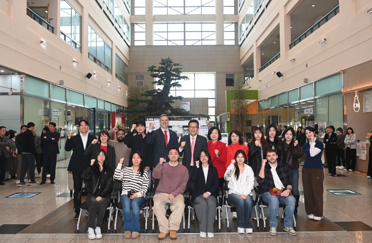 연수구, 유타대 아시아캠퍼스와 美 코튼우드 하이츠시 ‘한국 문화 테마 공원’ 설계 모형 전시회 개최